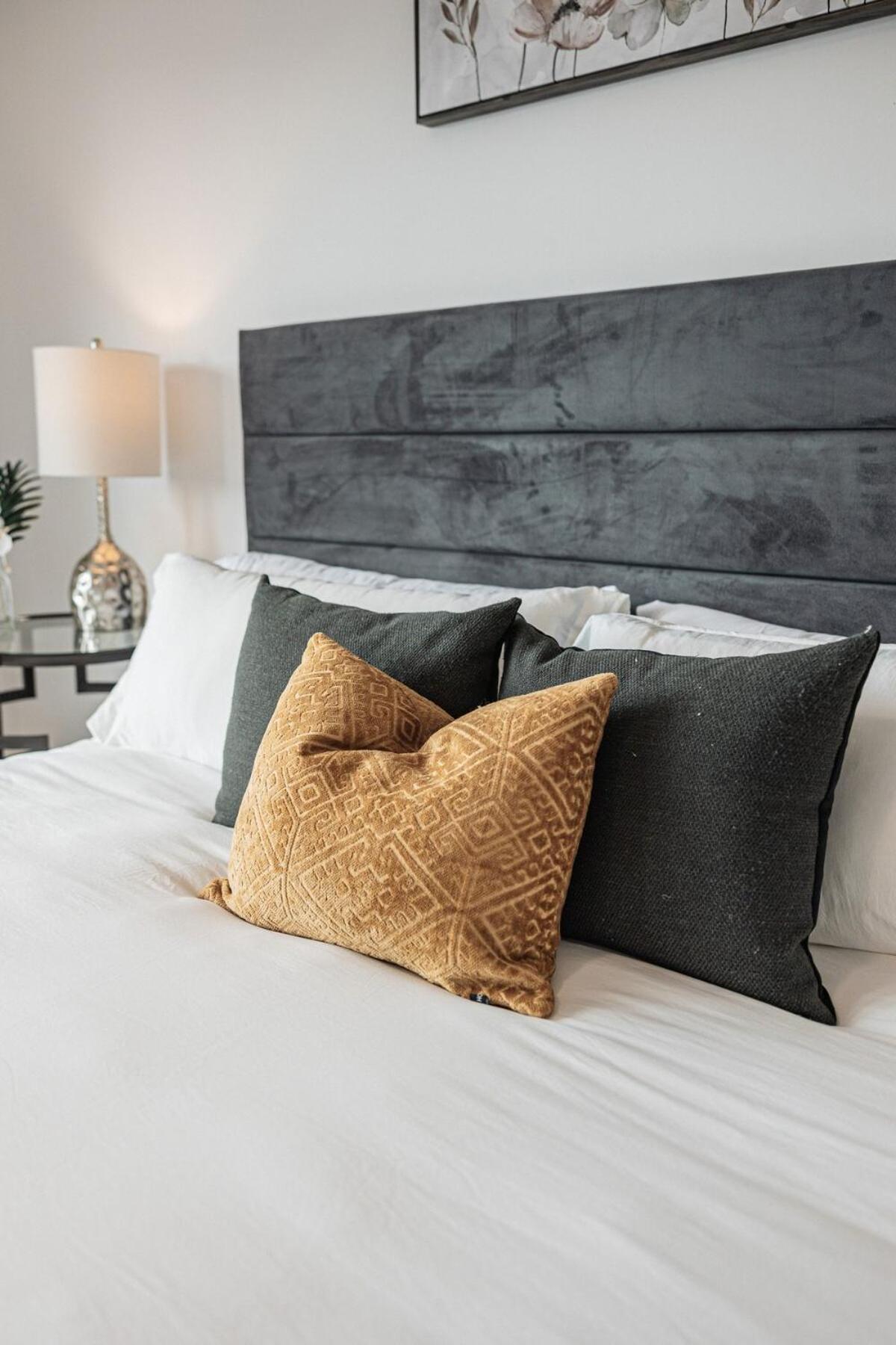 Niagara Luxury Living 5 Mins From The Falls Exterior photo