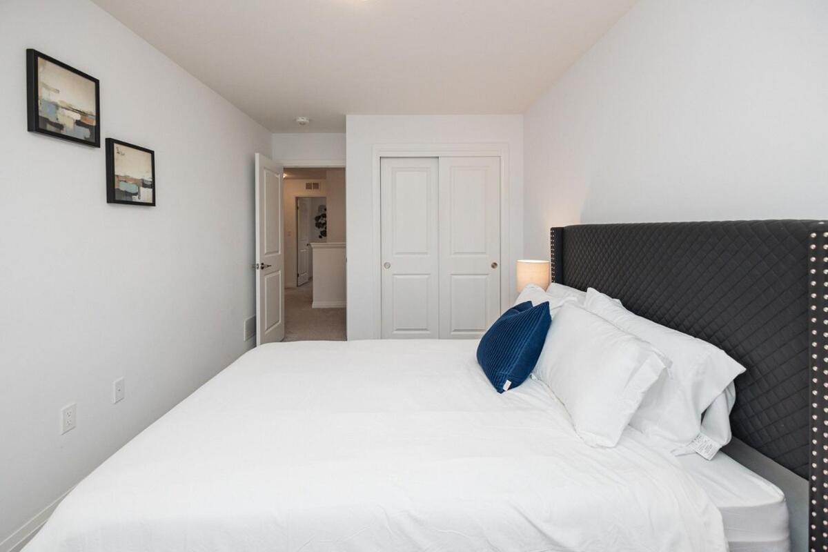 Niagara Luxury Living 5 Mins From The Falls Exterior photo